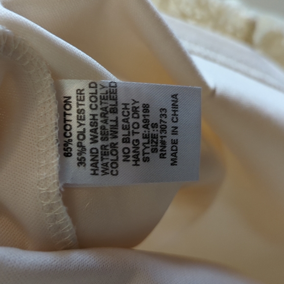 Umgee Cream Lace Dress with Pink Flowers, Size Small - Picture 4 of 6